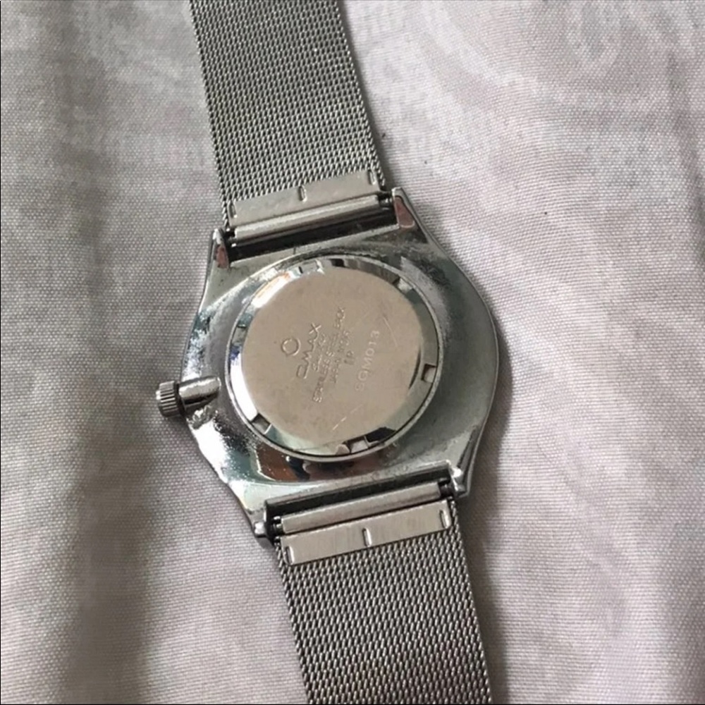 Omax Watch - Picture 3 of 3